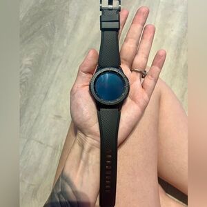 Samsung Gear S3 Frontier 46mm with Black Silicone Band Smart Watch